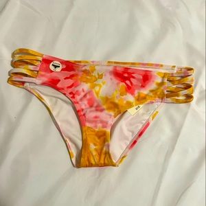 Bikini Bottom Aeropostale